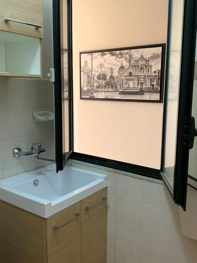 Mita Apartments คาตาเนีย ภายนอก รูปภาพ